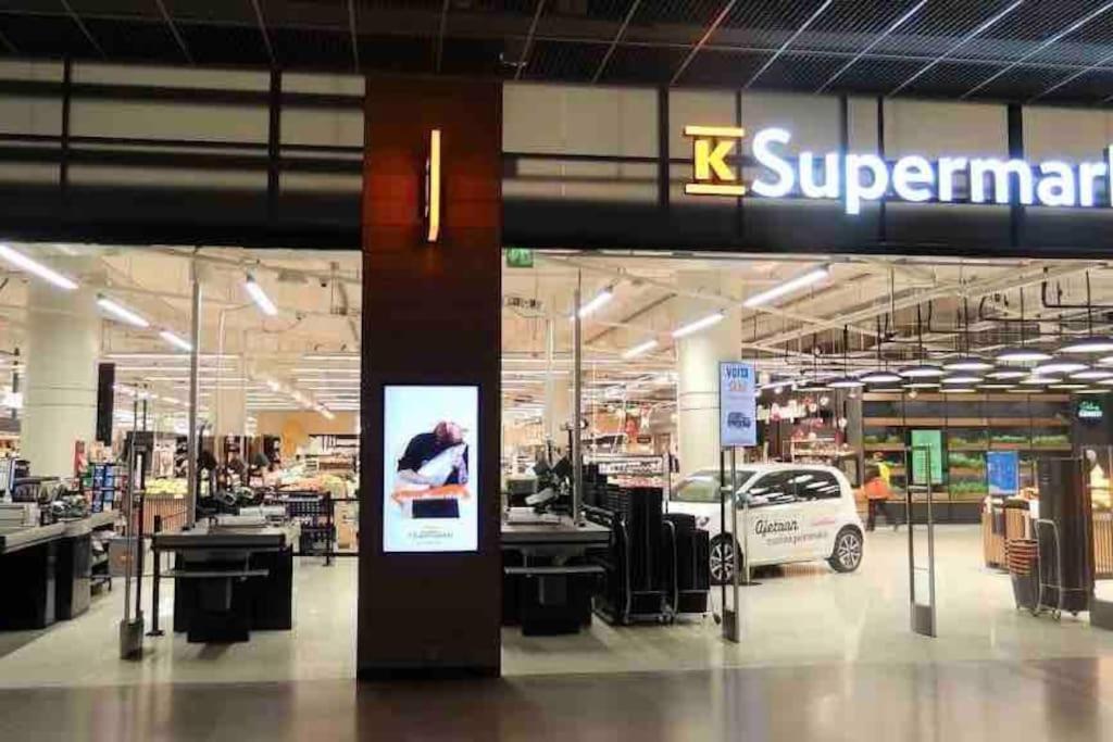 Brand New Modern Condo Built-In Mall Of Tripla เฮลซิงกิ ภายนอก รูปภาพ